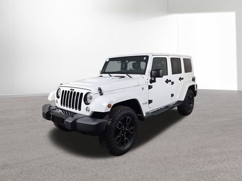 Used 2018 Jeep Wrangler Unlimited Sahara w/ Dual Top Group image 2
