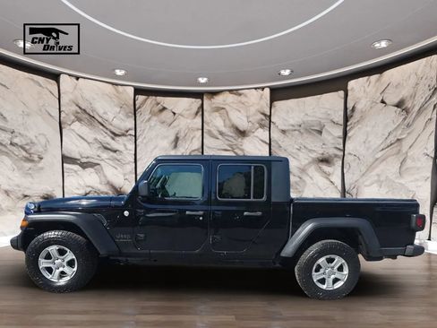 Used 2020 Jeep Gladiator Sport w/ Quick Order Package 24S AWD/4WD image 8