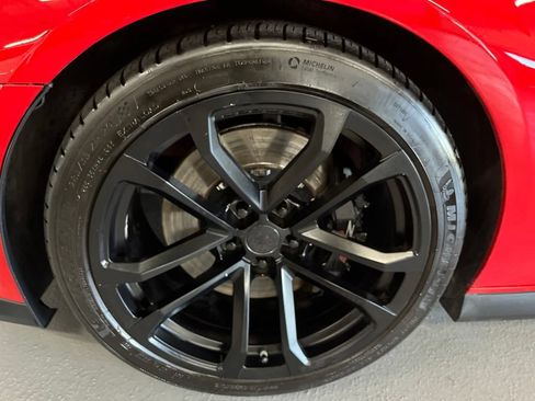 Used 2013 Chevrolet Camaro ZL1 RWD image 5