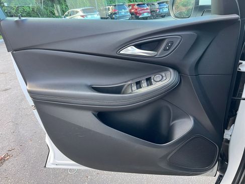 Used 2025 Buick Encore GX Preferred image 20