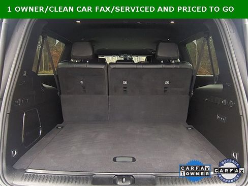 Used 2023 Jeep Wagoneer L Series II image 25