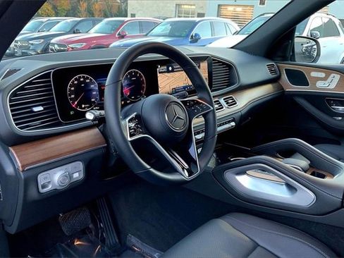 Used 2025 Mercedes-Benz GLE 450 4MATIC image 14