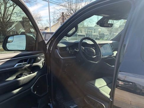 New 2026 Jeep Grand Wagoneer Limited image 15