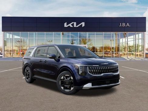 New 2026 Kia Carnival EX FWD image 9