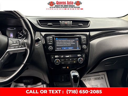 Used 2018 Nissan Rogue Sport SL AWD/4WD image 14