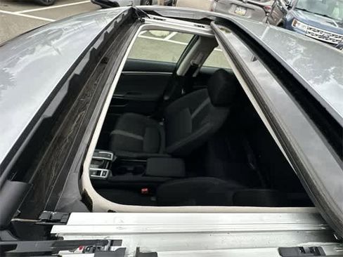 Used 2016 Honda Civic EX-T image 6