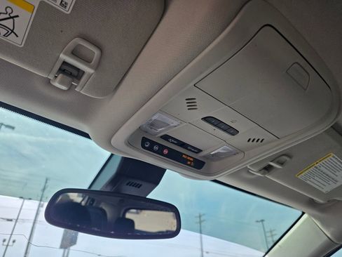 Used 2022 GMC Terrain Denali image 20