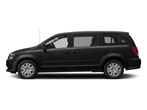 Used 2018 Dodge Grand Caravan SE FWD image 1