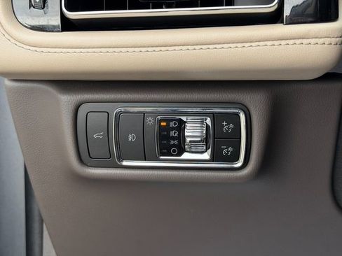 Used 2023 Lincoln Aviator Reserve w/ Equipment Group 201A image 48