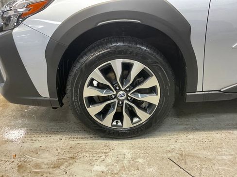 Certified 2024 Subaru Outback Limited AWD/4WD image 12