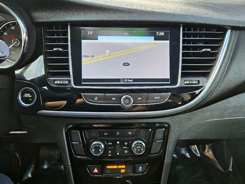 Used 2019 Buick Encore Sport Touring image 30