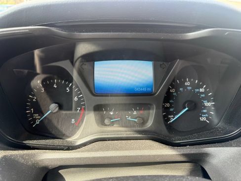 Used 2019 Ford Transit 150 XLT RWD image 22