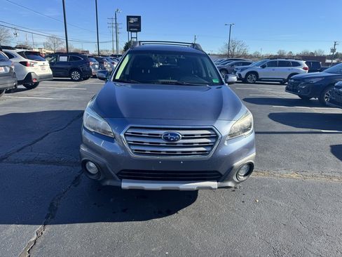 Used 2016 Subaru Outback 2.5i Limited image 2