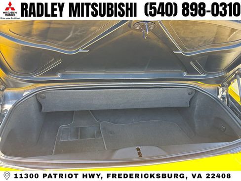 Used 2014 Chevrolet Corvette Stingray Convertible w/ 2LT Preferred Equipment Group RWD image 18