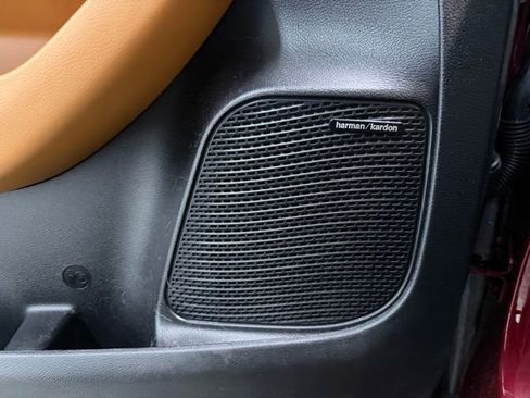 Used 2022 Chrysler Pacifica Pinnacle image 18