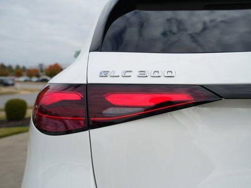 Certified 2026 Mercedes-Benz GLC 300 4MATIC image 7