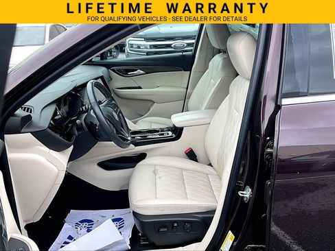 Used 2022 Buick Envision Avenir w/ Premium Seat Package FWD image 21