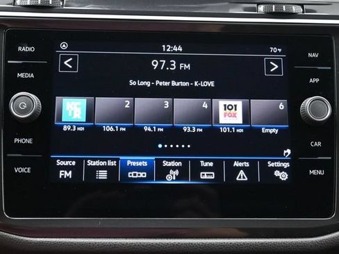 Used 2023 Volkswagen Tiguan SEL R-Line AWD/4WD image 20