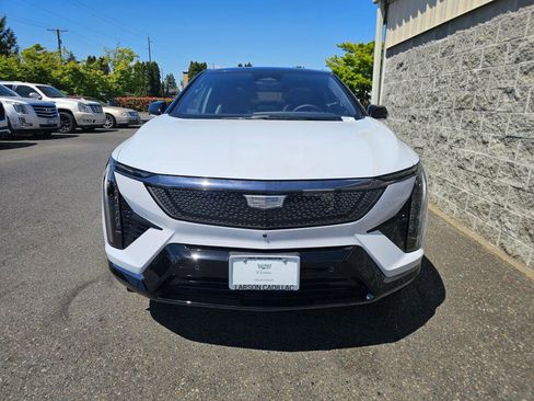 New 2026 Cadillac Optiq Sport 1 RWD image 11