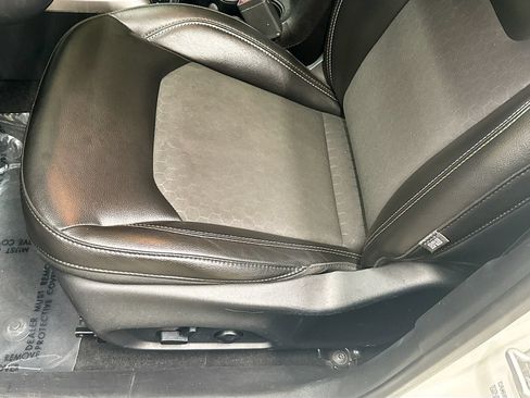 Used 2018 Jeep Compass Latitude w/ Popular Equipment Group AWD/4WD image 21