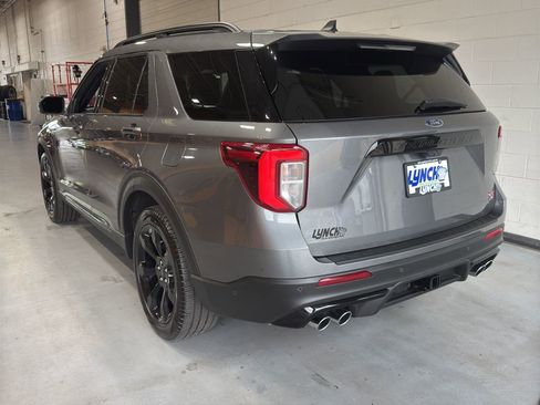 Used 2024 Ford Explorer ST w/ Technology Package image 46