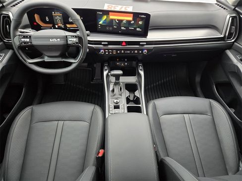 New 2026 Kia Sorento S image 18