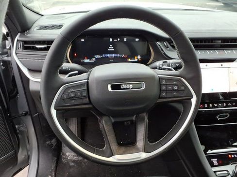 New 2026 Jeep Grand Cherokee L Limited w/ Limited Altitude Package image 5