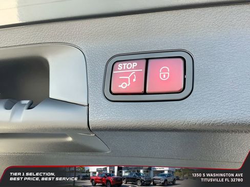 Used 2023 Mercedes-Benz GLS 450 4MATIC image 23