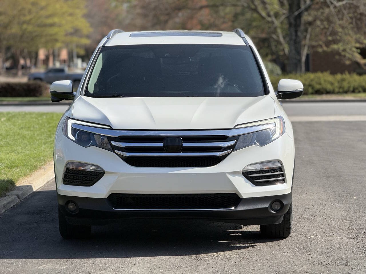 Used 2018 Honda Pilot Touring image 4