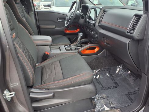 Certified 2023 Nissan Frontier PRO-4X w/ Tow Package image 10