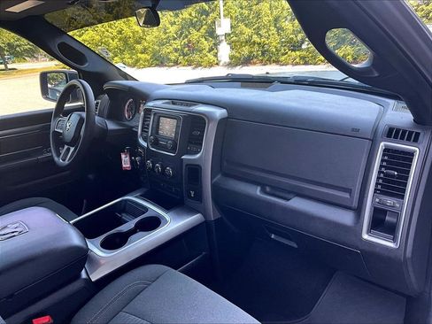 Used 2022 RAM 1500 Warlock AWD/4WD image 14