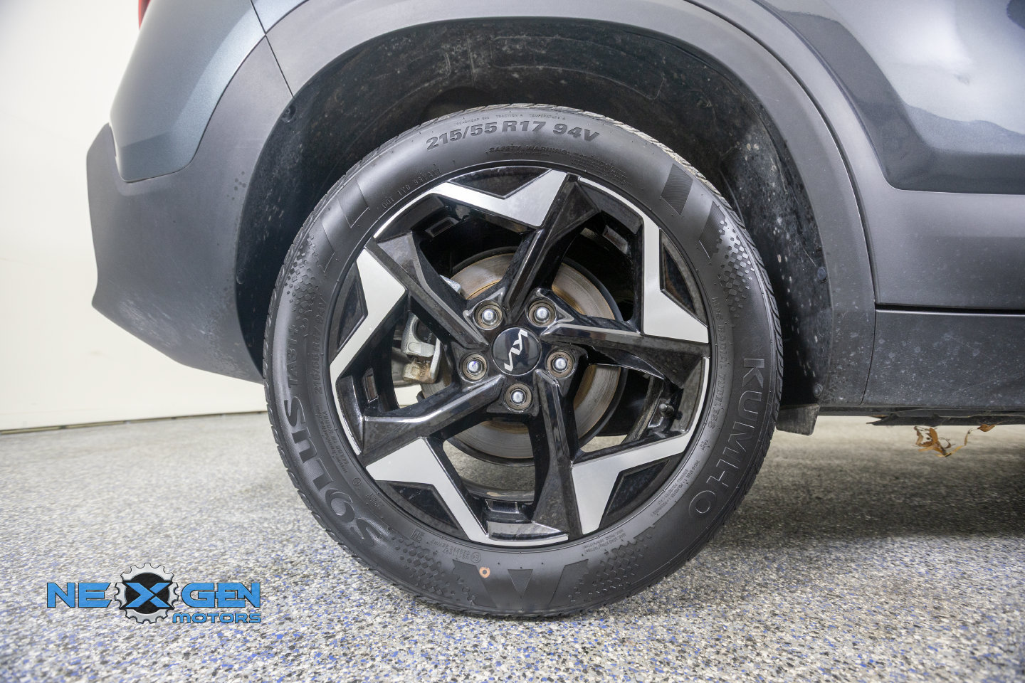 Used 2024 Kia Seltos EX AWD/4WD image 38