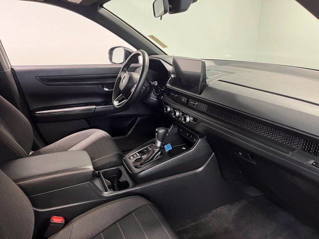 Used 2026 Honda CR-V Sport image 11