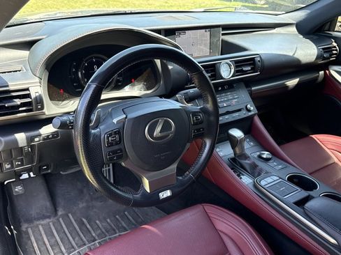 Used 2016 Lexus RC 200t RWD image 4