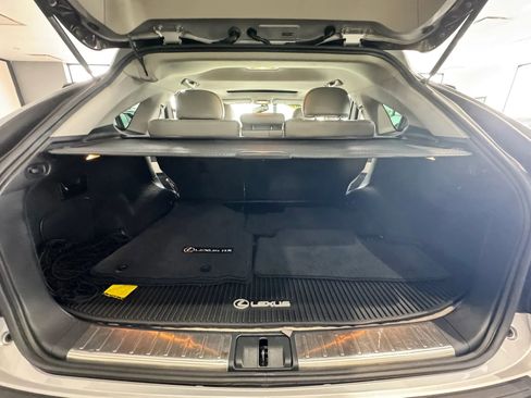 Used 2015 Lexus RX 450h AWD image 37