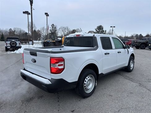 New 2025 Ford Maverick XL w/ Equipment Group 101A image 29