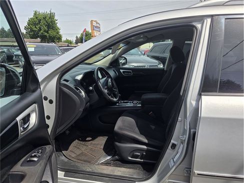 Used 2015 Nissan Pathfinder SV AWD/4WD image 14