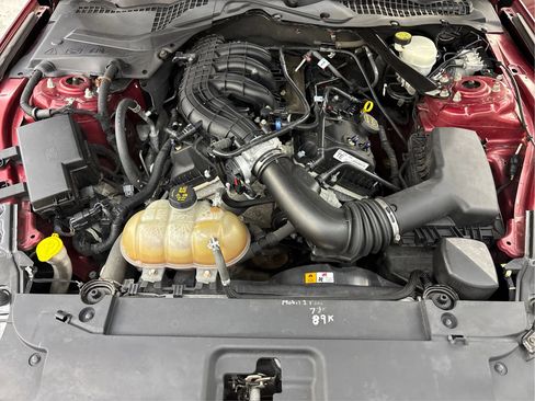 Used 2015 Ford Mustang Convertible RWD image 27