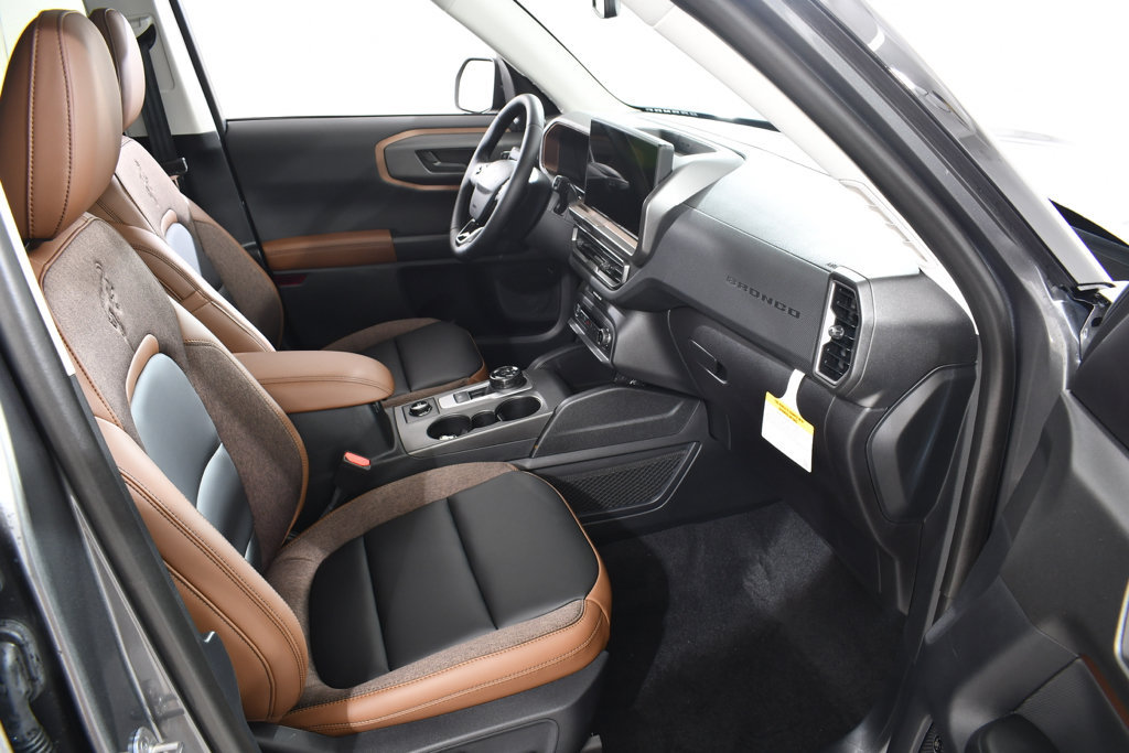 New 2026 Ford Bronco Sport Outer Banks w/ Outer Banks Tech Package+ AWD/4WD image 10