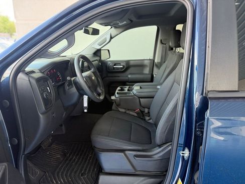 Used 2020 Chevrolet Silverado 1500 Custom w/ Custom Value Package image 16