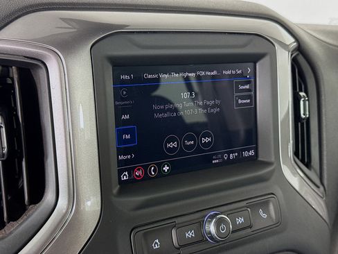 Used 2024 Chevrolet Silverado 1500 Custom w/ Turbomax Blackout Package AWD/4WD image 16