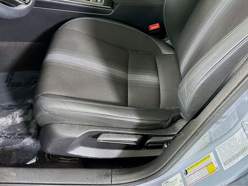 Used 2023 Honda Civic Sport image 23