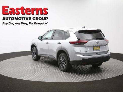 Used 2024 Nissan Rogue S FWD image 64