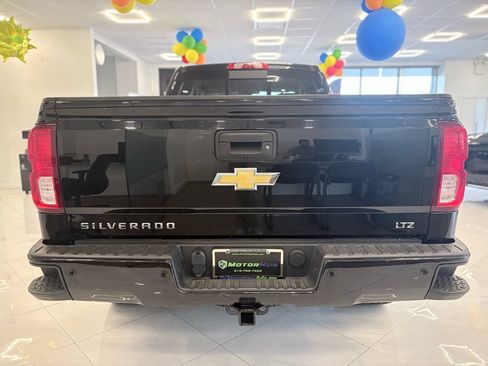 Used 2017 Chevrolet Silverado 1500 LTZ Z71 w/ LTZ Plus Package AWD/4WD image 11