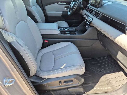 Certified 2025 Honda Pilot EX-L image 20