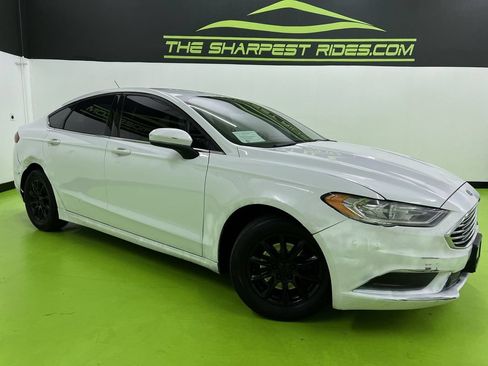 Used 2017 Ford Fusion S FWD image 1