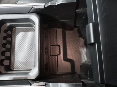 Used 2023 RAM 1500 Laramie image 35