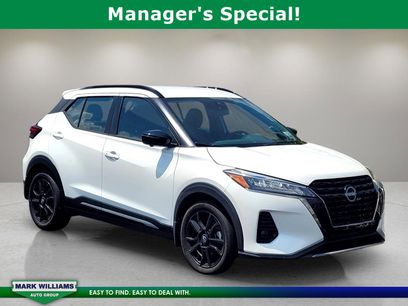 Used 2024 Nissan Kicks SR