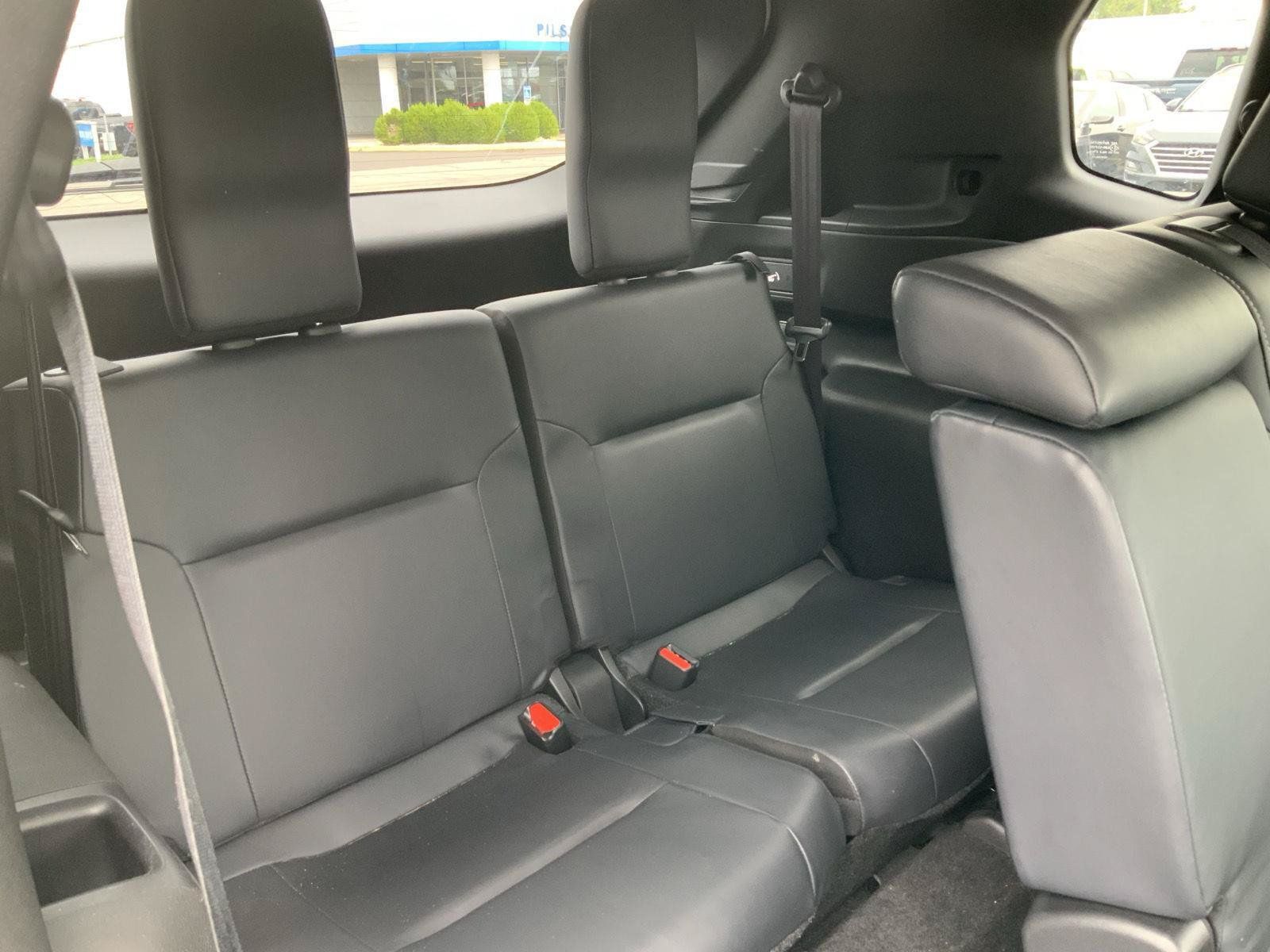 Used 2024 Mitsubishi Outlander SE AWD/4WD image 50