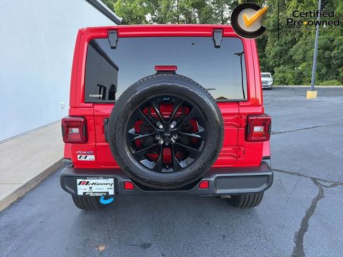 Certified 2022 Jeep Wrangler Unlimited Sahara w/ Cold Weather Group AWD/4WD image 10